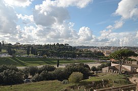 Circus Maximus seen from Palatine hill.JPG