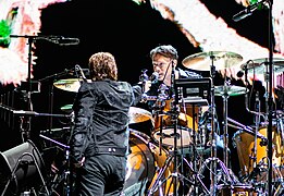 U2 in Auckland (49055015212).jpg