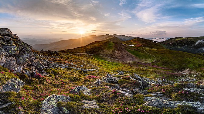 "Chornohora Eden", Carpathian National Nature Park. By Moahim