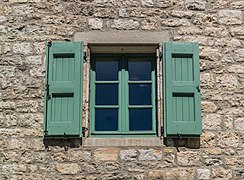 Building at Place du Presbytere in Sainte-Enimie 04.jpg