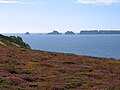 Français : La Pointe de Pen-Hir et les Tas de Pois vus de la Pointe de Dinan 1 Deutsch: Pointe de Penhir, Blick vom Pointe de Dinan