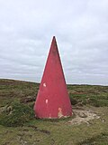 Thumbnail for File:Gwennap Head Runnel Stone Red Daymark.jpg