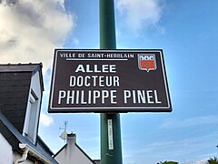 Plaque Allée Docteur Philippe Pinel, Saint-Herblain.jpg