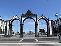 City gate on Praça Gonçalo Velho Cabral