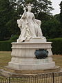 Queen Victoria statue