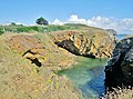 Falaises et grottes de la pointe de Raguenez.