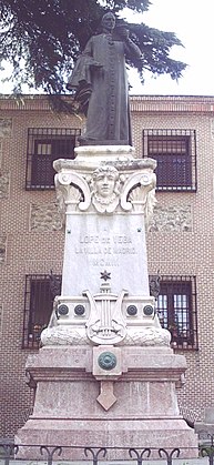 Monument in Madrid (1902).