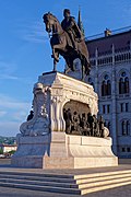 20190502 Equestrian statue of Gyula Andrássy in Budapest 0649 1873 DxO.jpg