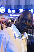 Omar Sy in Cannes.jpg