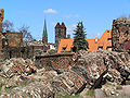 Polski: Ruiny wieży głównej English: Ruins of the main tower