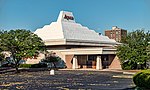 Thumbnail for File:Apex Department Store Building, Pawtucket Rhode Island.jpg