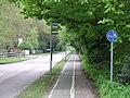 osmwiki:File:Shared path, Tring - geograph.org.uk - 2975724.jpg