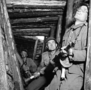 Finnish soldiers 1944.jpg