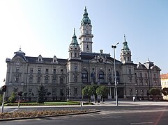 Town Hall ( Varoshaz) - panoramio.jpg