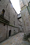 Grand Degré (stair and wooden bridge) of the Benedictine abbey - Mont St Michel (32108781183).jpg