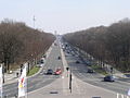 View to the east: the Straße des 17. Juni to the Brandenburger Tor