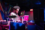 Thumbnail for File:Questlove at the Intel House (45647165702).jpg