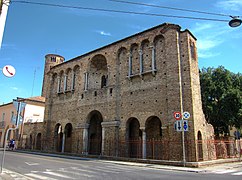 2012-08-12 020 Palazzo di Teodorico.JPG