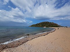 Beach of Taboga Island.jpg