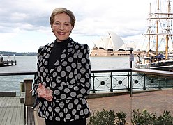 Julie Andrews (8742617433).jpg