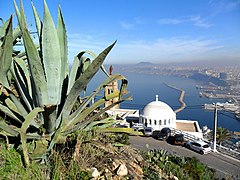 Oran وهران - الميناء - panoramio.jpg