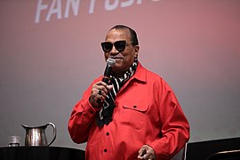 Billy Dee Williams (47949775428).jpg