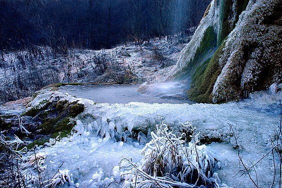 Waterfall Prskalo © Maja Stosic