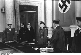 Bundesarchiv Bild 151-10-11,.jpg