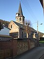 Kirche in Kirchhasel mit dem ehem. Burgturm, Thüringen