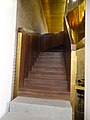 Palacio Pereira, fotografías durante tercer ciclo de visitas turísticas durante junio de 2021. Escalera de caracol en la zona sureste del primer piso del edificio, en la sala de lectura.