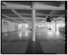 View north - North end, Interior Grandstand, Level 2- CD-N. - Hialeah Park Race Track, East Fourth Avenue, Hialeah, Miami-Dade County, FL HABS FLA,13-HIAL,1-66.tif