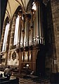 Organ on the side wall