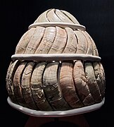 Mycenaean boar tusks helmet.jpg