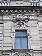 Rathaus, Fenster, 2019 Győr.jpg