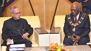 The President, Shri Pranab Mukherjee meeting the Governor General of Papua New Guinea, Sir Michael Ogio, at Government House, Port Moresby, in Papua New Guinea on April 28, 2016.jpg