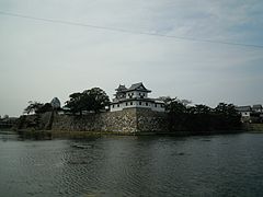 Imabari Castle - panoramio (2).jpg