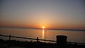   This file was uploaded with Commonist. English: A fantastic sunset over the Solent, seen from Princes Esplanade, Gurnard, Isle of Wight, looking towards the mainland.