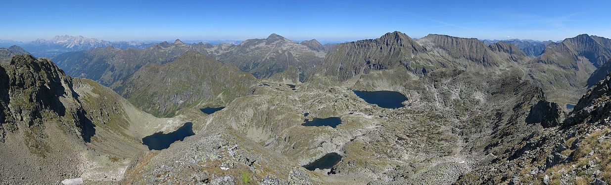 Klafferkessel in the Schladming Tauern, seen from Greifenberg Photograph: Jörg Braukmann