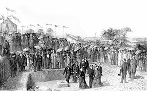 Inauguração das obras de abastecimento d’água à cidade do Rio de Janeiro em 12 de dezembro de 1876 – Clovis Arrault – Litogravura, 1876 – Museu Histórico da Cidade do Rio de Janeiro.jpg