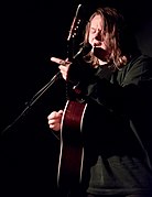 Lewis Capaldi 01 05 2018 -5 (25671470678).jpg