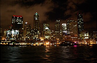 English: Waterfront at night in December