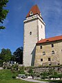 50m hoher quadratischer Bergfried (14.Jh.) von Schloss Freistadt, Österreich