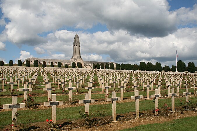 10: The cemetery with Douaumont ossuary (Verdun), France (Meuse). User:Jean-Pol GRANDMONT