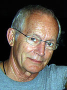 Lance Henriksen in Belgium.jpg