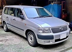 0 Toyota Succeed (2002) 1.jpg