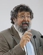 Francisco Caja 2014 (cropped).jpg