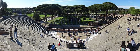 Panoramica Teatro di Ostia.jpg