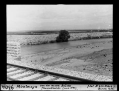 ETH-BIB-Moulouya, von der neuen Brücke flussabwärts (nach Nordwesten)-Dia 247-09304.tif