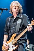 2016 Lieder am See - Foreigner - Jeff Pilson - by 2eight - 8SC2570.jpg