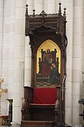 Episcopal throne in the main altar, by Ramón Fenollosa (19th-century).